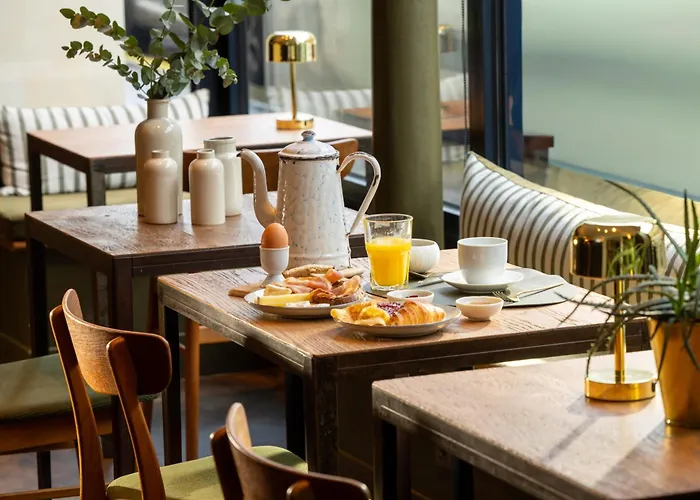 COQ Hotel Parijs